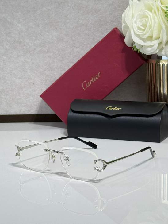 Picture of Cartier Sunglasses _SKUfw77816362fw